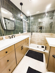 Newly renovated en-suite bathroom