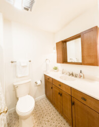 Upstairs full bathroom Upstairs full bathroom